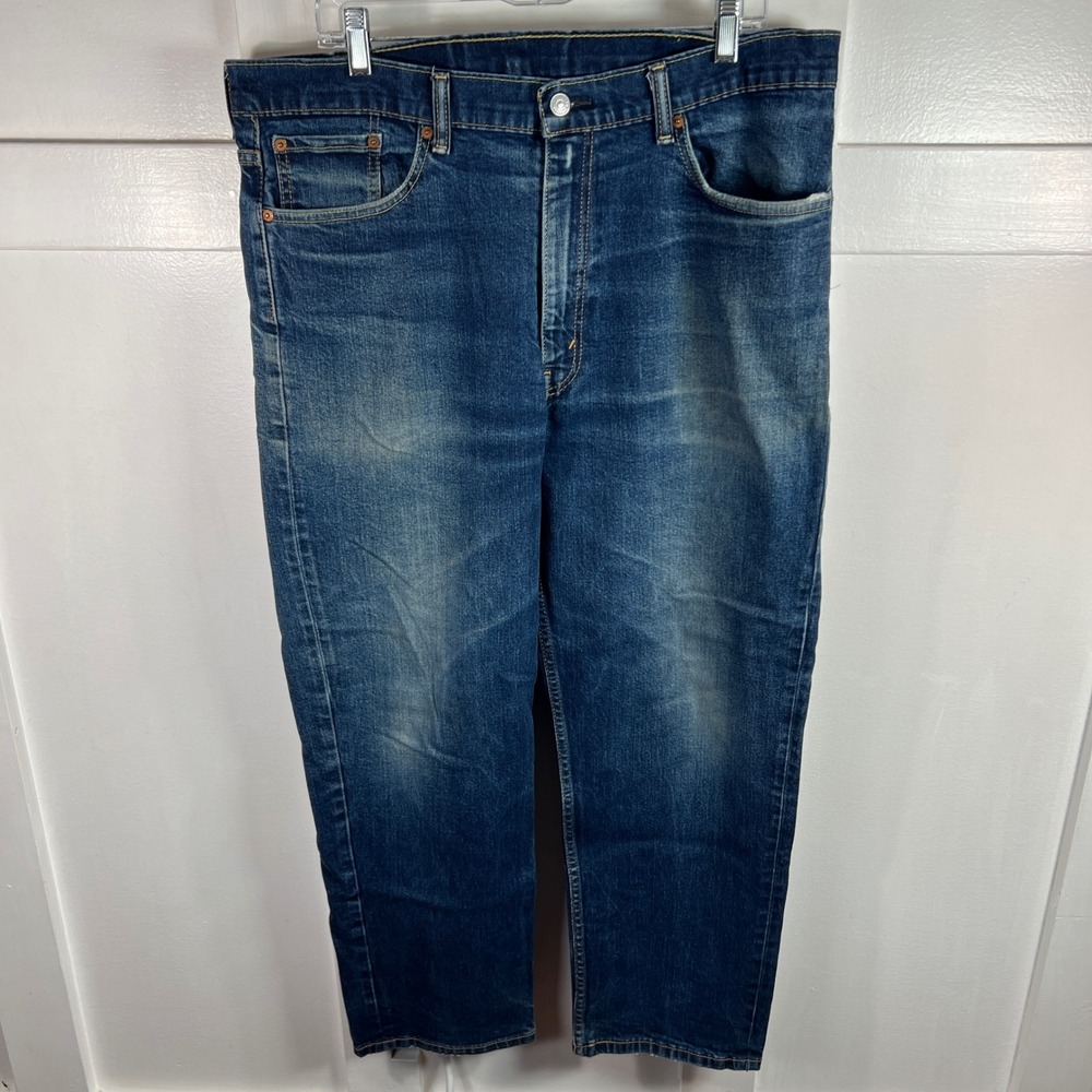Levis 550 Relaxed Fit Tapered Leg Jeans Mens 40x30 Medium Wash Blue 00550-0061